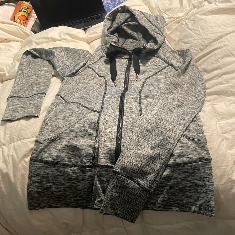 Very much a knock off for a defined jacket